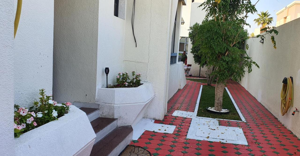 Jumeirah Beach Villa Dubái Exterior foto