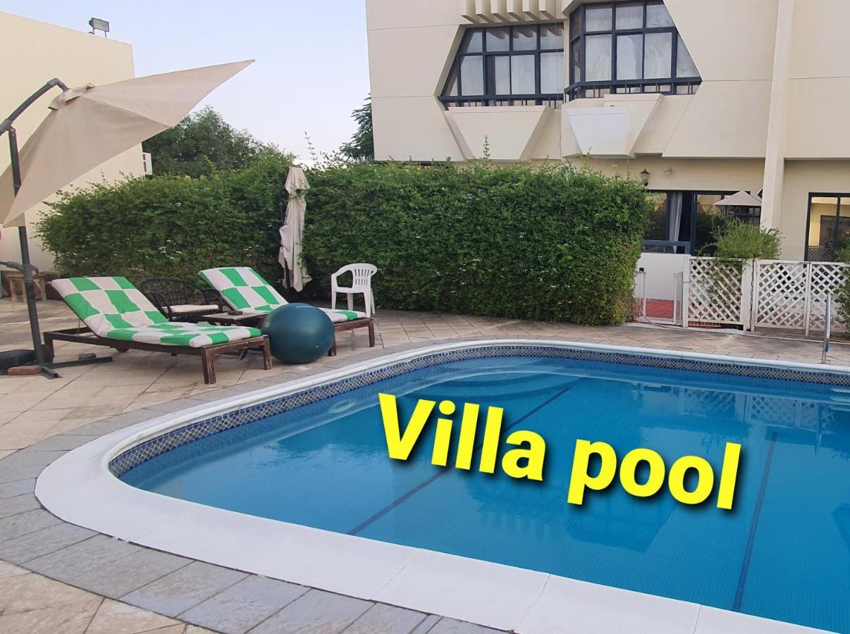 Jumeirah Beach Villa Dubái Exterior foto