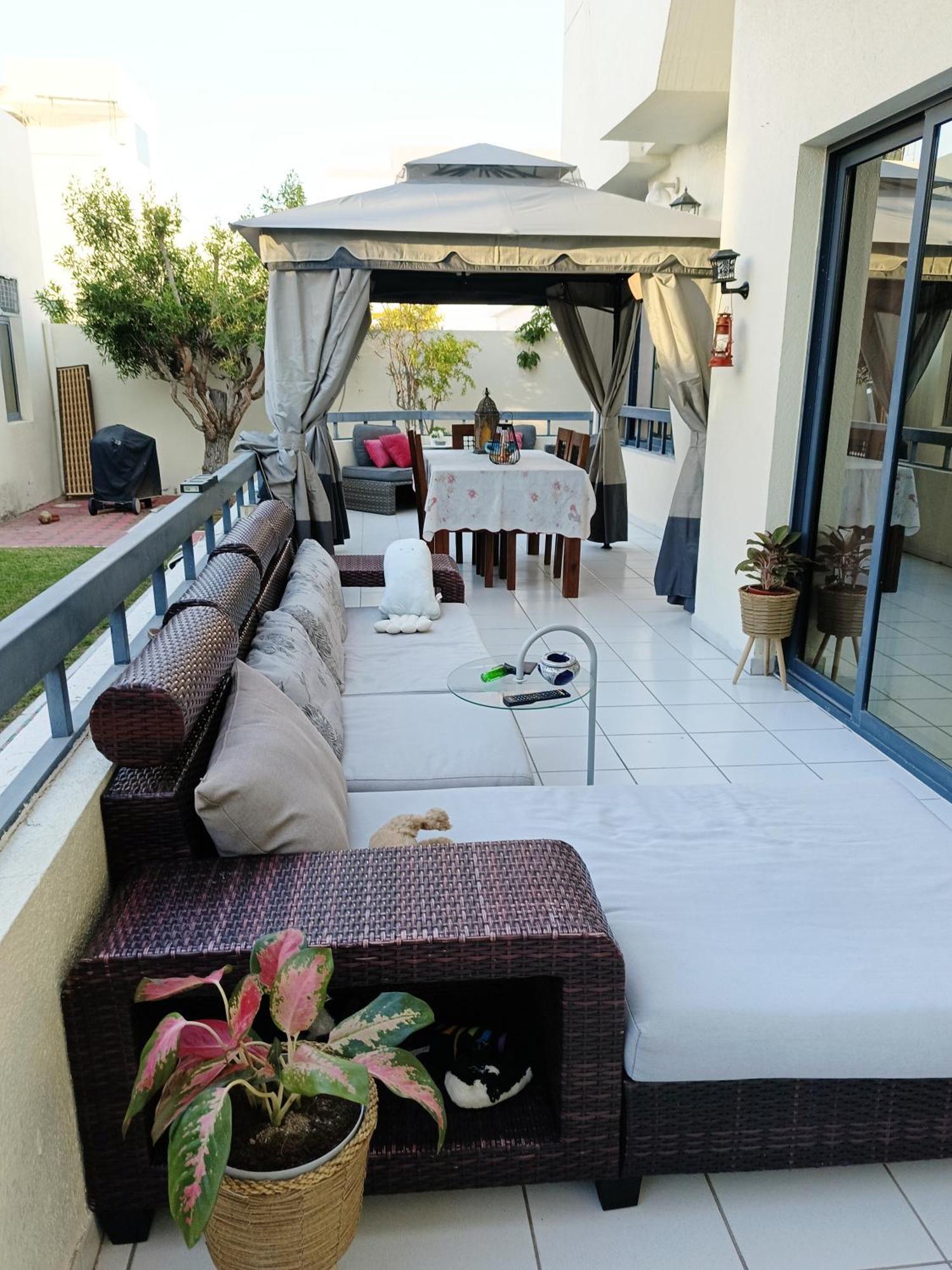 Jumeirah Beach Villa Dubái Exterior foto